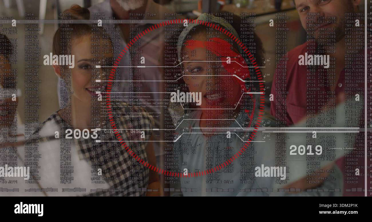 Frau im Sitzbereich in Bluse im Café, die von Datenüberlagerung mit Absehen 2003 2019 angegriffen wird Stockfoto