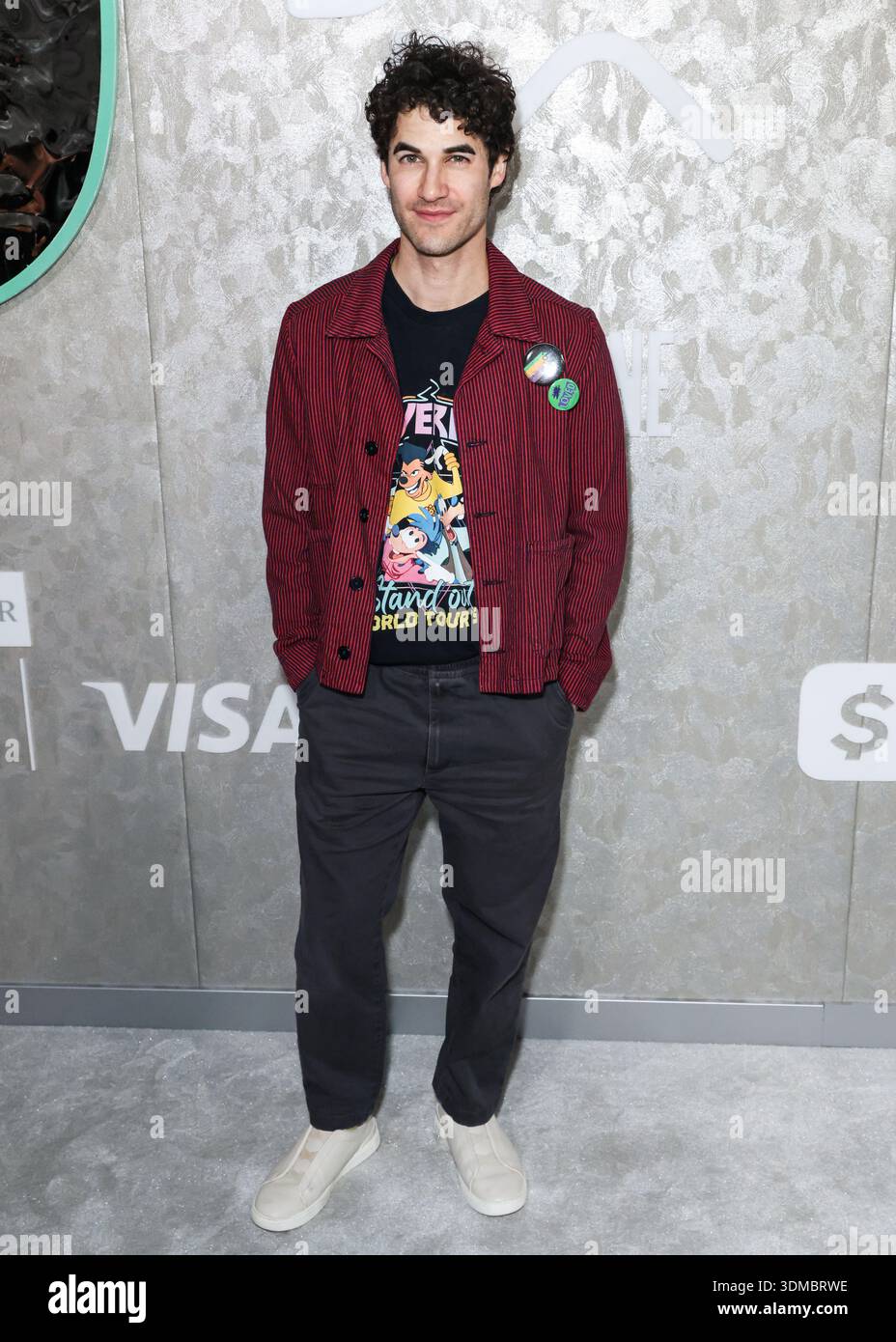 HOLLYWOOD, LOS ANGELES, KALIFORNIEN, USA - 29. JANUAR: Darren Criss kommt auf der Warner Music Group Grammy Awards Party 2026 (68. Jährliche Grammy Awards), die am 29. Januar 2026 am 6400 Sunset Boulevard in Hollywood, Los Angeles, Kalifornien, USA stattfindet. (Foto: Xavier Collin/Image Press Agency) Stockfoto