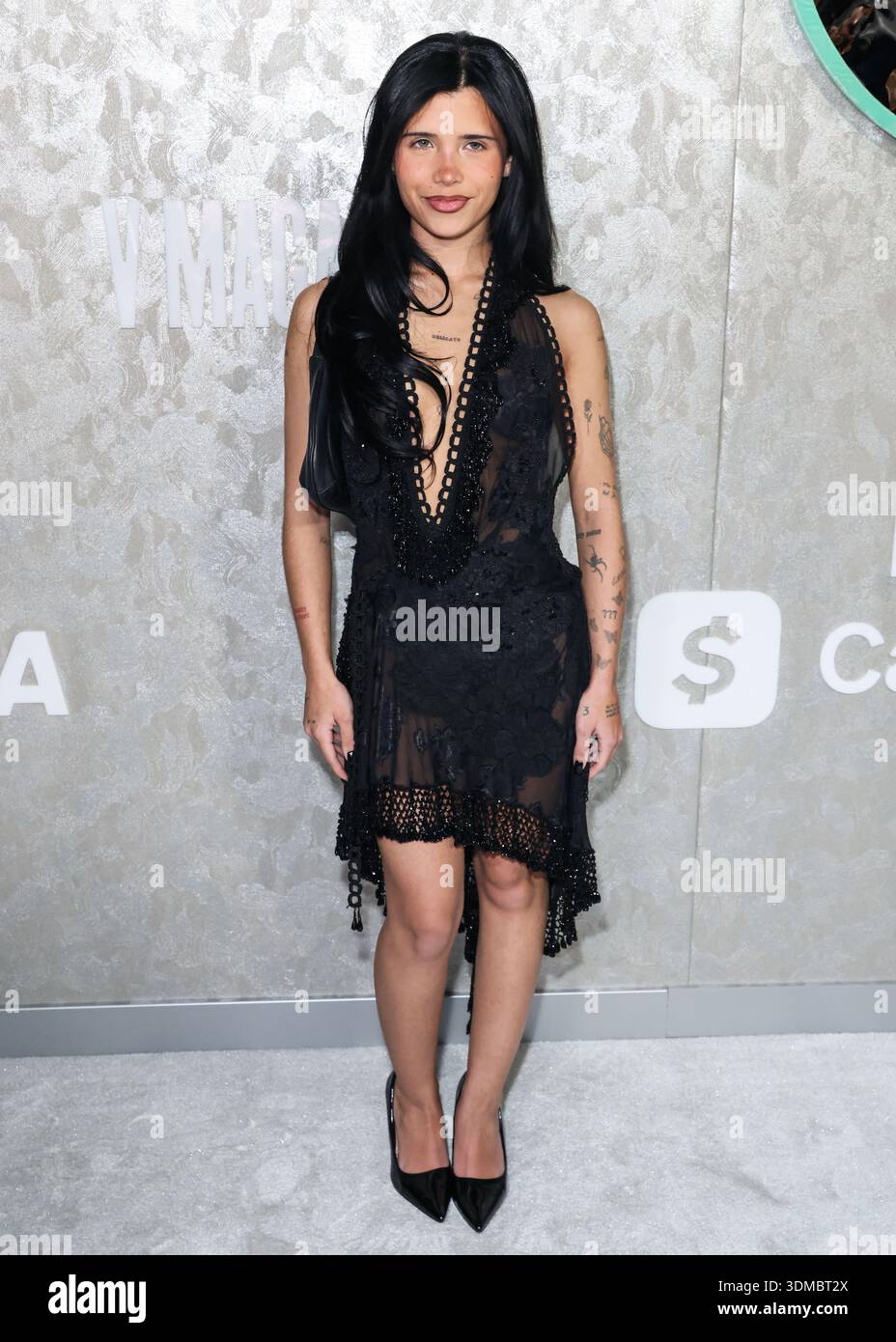 HOLLYWOOD, LOS ANGELES, KALIFORNIEN, USA - 29. JANUAR: Nessa Barrett kommt auf der Warner Music Group Grammy Awards Party 2026 (68. Jährliche Grammy Awards), die am 29. Januar 2026 am 6400 Sunset Boulevard in Hollywood, Los Angeles, Kalifornien, USA stattfindet. (Foto: Xavier Collin/Image Press Agency) Stockfoto