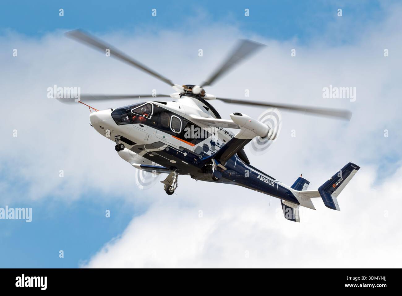 Airbus Helicopters RACER experimenteller Hochgeschwindigkeits-Verbundhubschrauber, der auf der Paris Air Show auftritt. Frankreich - 17. Juni 2025 Stockfoto