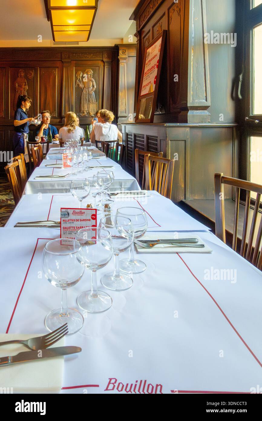 Frankreich, Paris, beliebtes Restaurant, Bouillon Republique Stockfoto