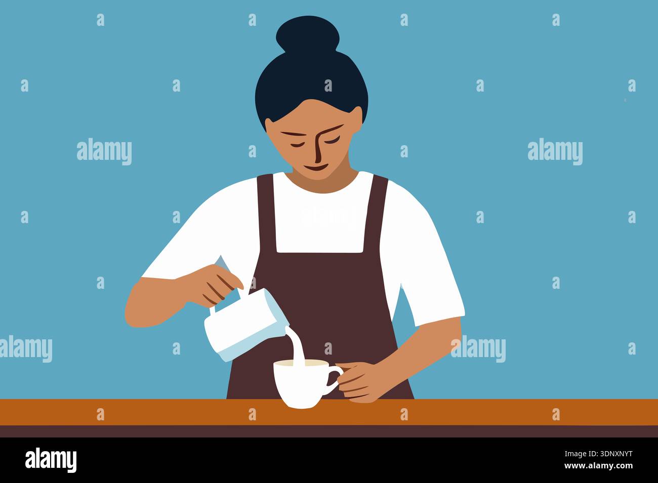 Eine Frau mit dunklen Haaren in einem Brötchen gießt warme Milch in eine weiße Kaffeetasse, während sie an einer Holztheke in einem hellen Café steht. Die Einstellung lädt ein Stockfoto