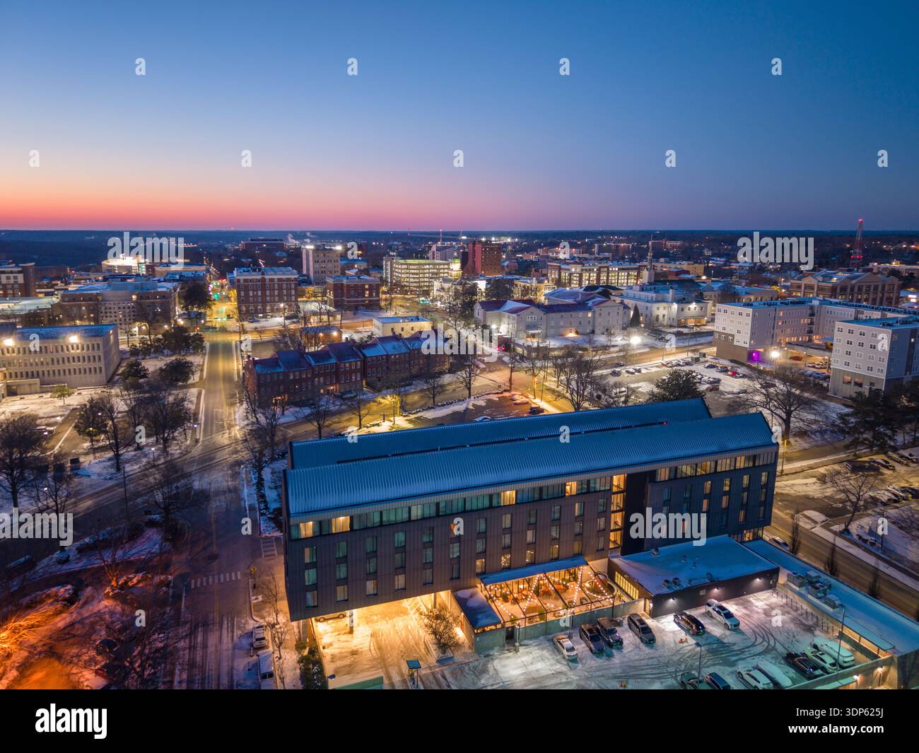 Athen, Georgia, USA, Stadtbild von oben bei Sonnenaufgang. Stockfoto