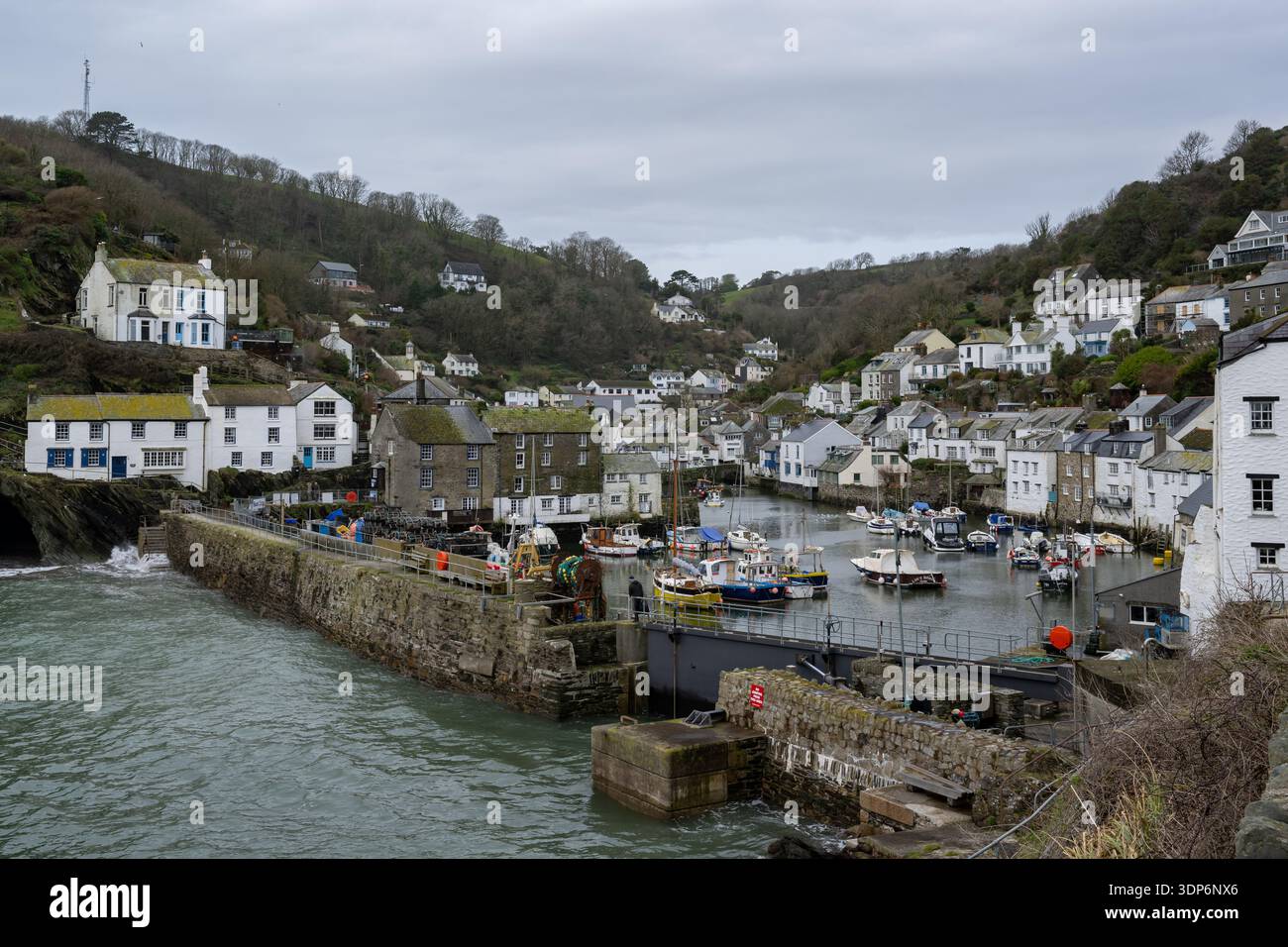 Polperro Harbour an der South Cornwall Coast Stockfoto