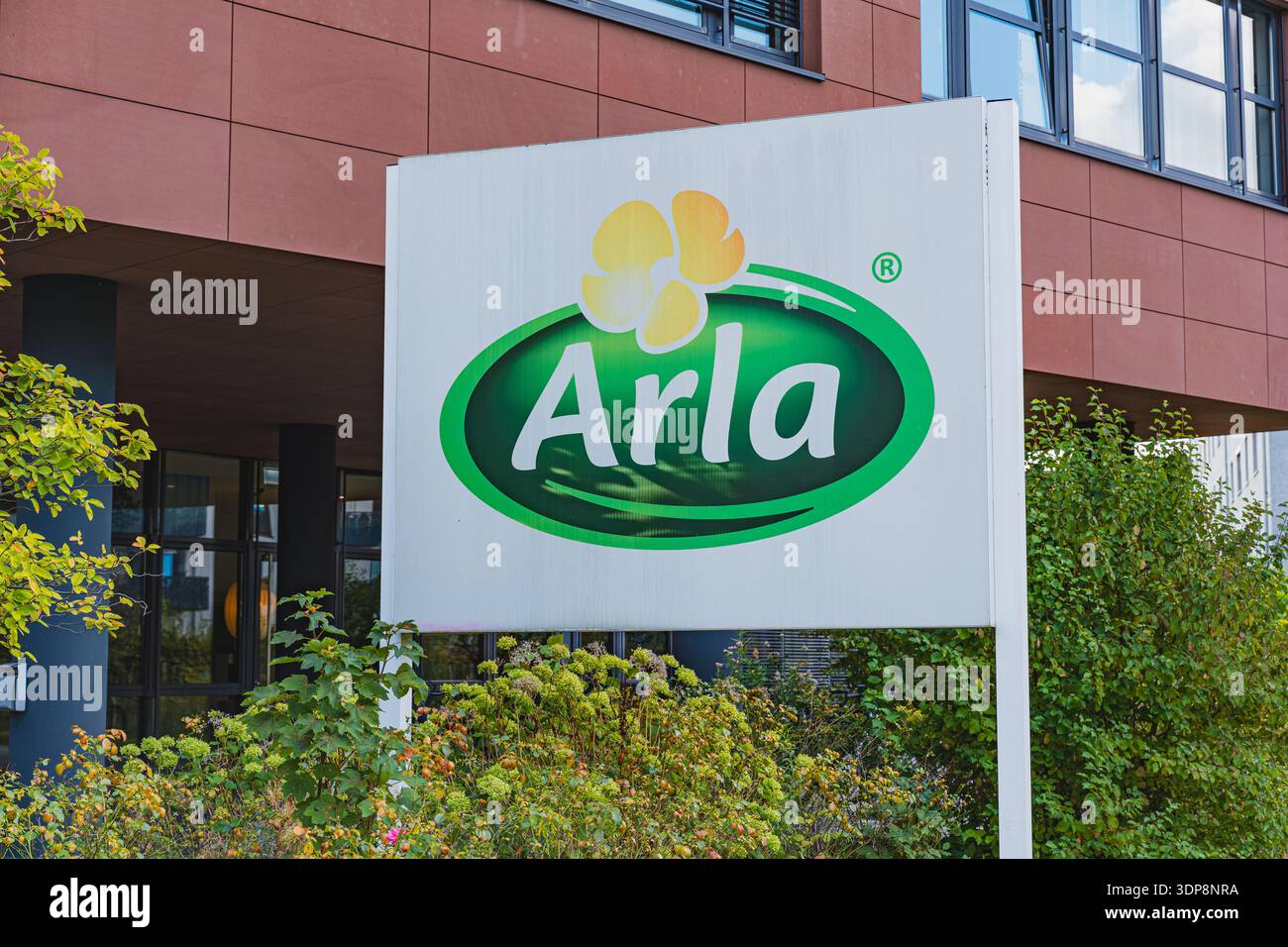 Arla First Logo Arla logo -Fotos und -Bildmaterial in hoher Auflösung – Alamy