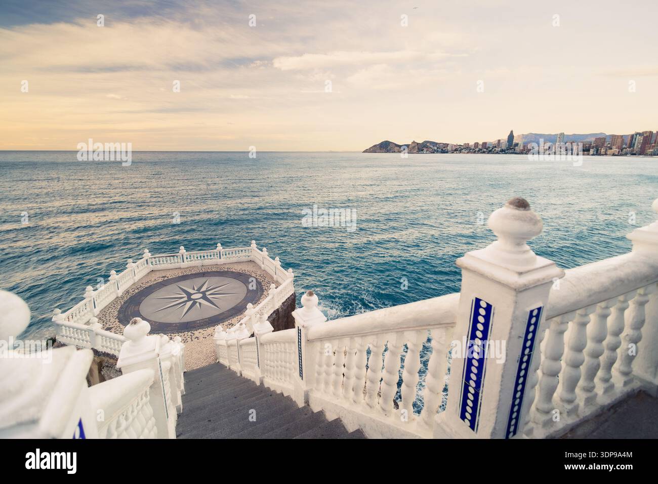 Benidorm Balkon des mittelmeers mit Blick auf die costa blanca Stockfoto