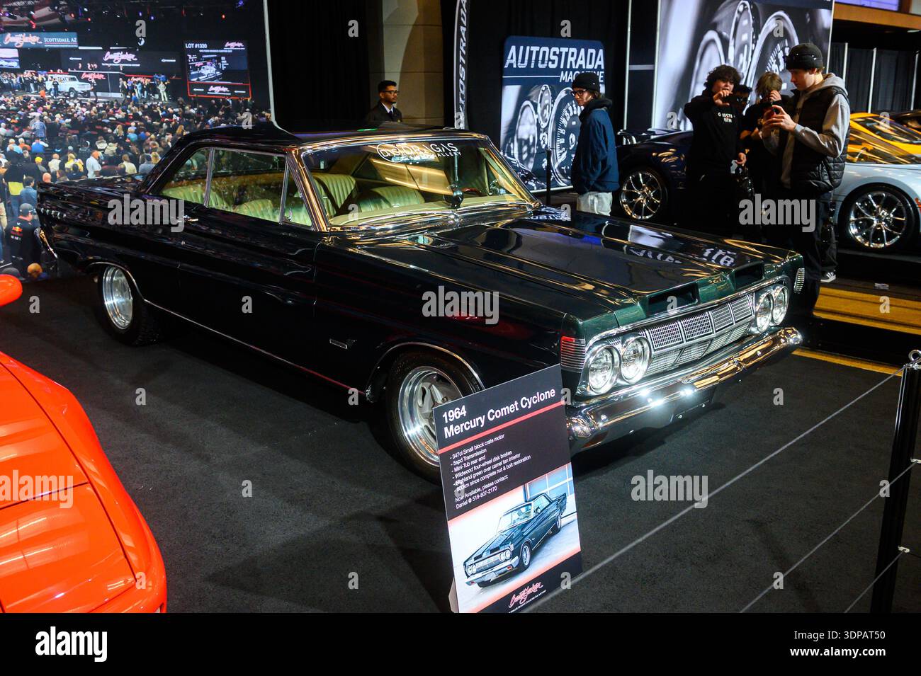 Toronto, ON, Kanada – 13. Februar 2026: Klassischer Mercury Comet Cyclone-Wagen aus dem Jahr 1964, der sein Design auf der Canadian International AutoShow in Tor 2026 präsentiert Stockfoto