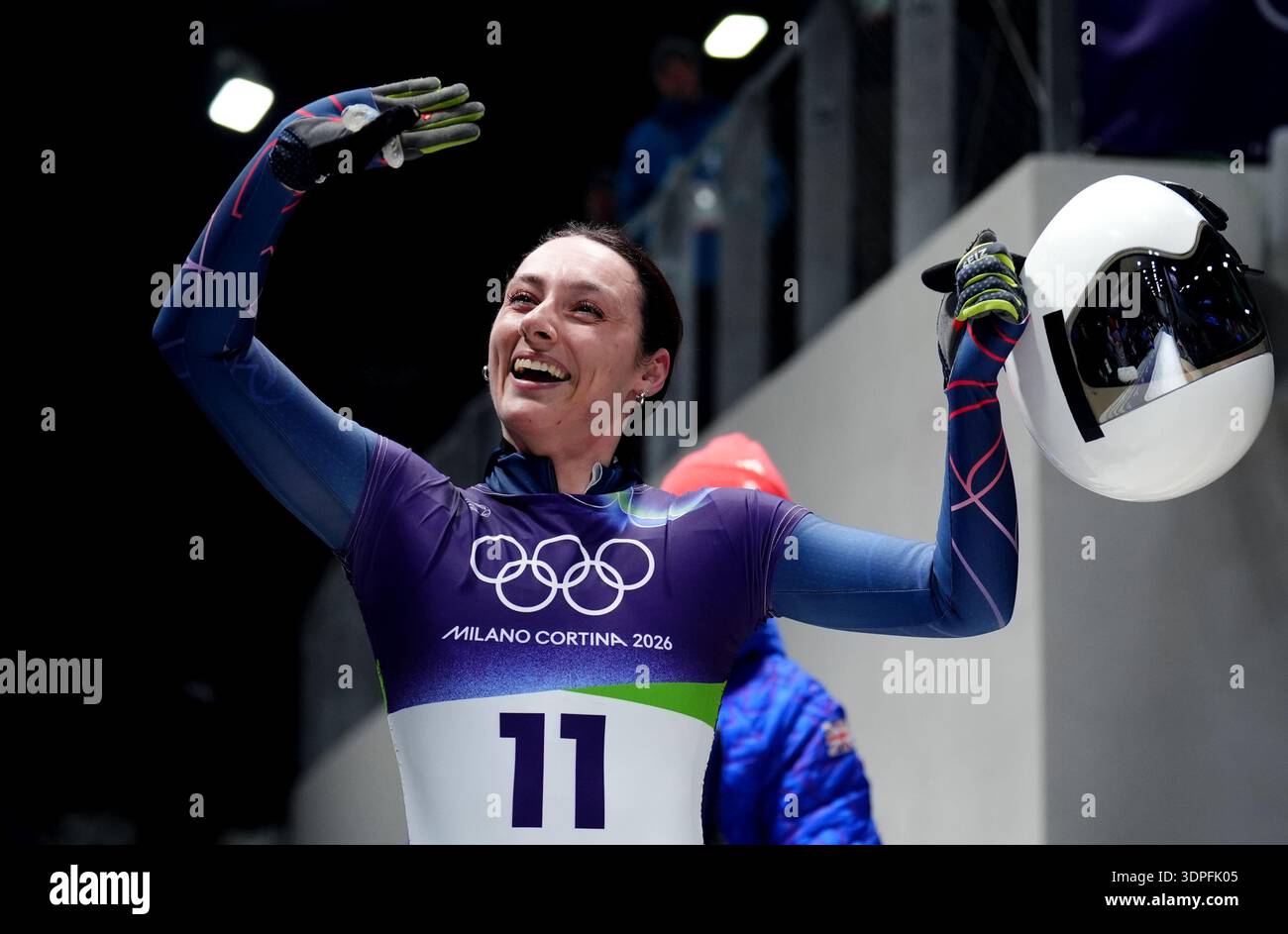 Sam Tarbit Freya Tarbit aus Großbritannien nach Hitze 4 des Skeletts der Frauen im ...