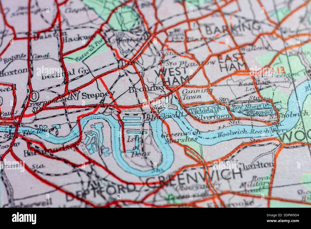 Karte von Großbritannien Anfang der 1970er Jahre. East End von London mit unerschlossenen docklands-Gebieten. Der London City Airport sollte an den Royal Docks gebaut werden Stockfoto