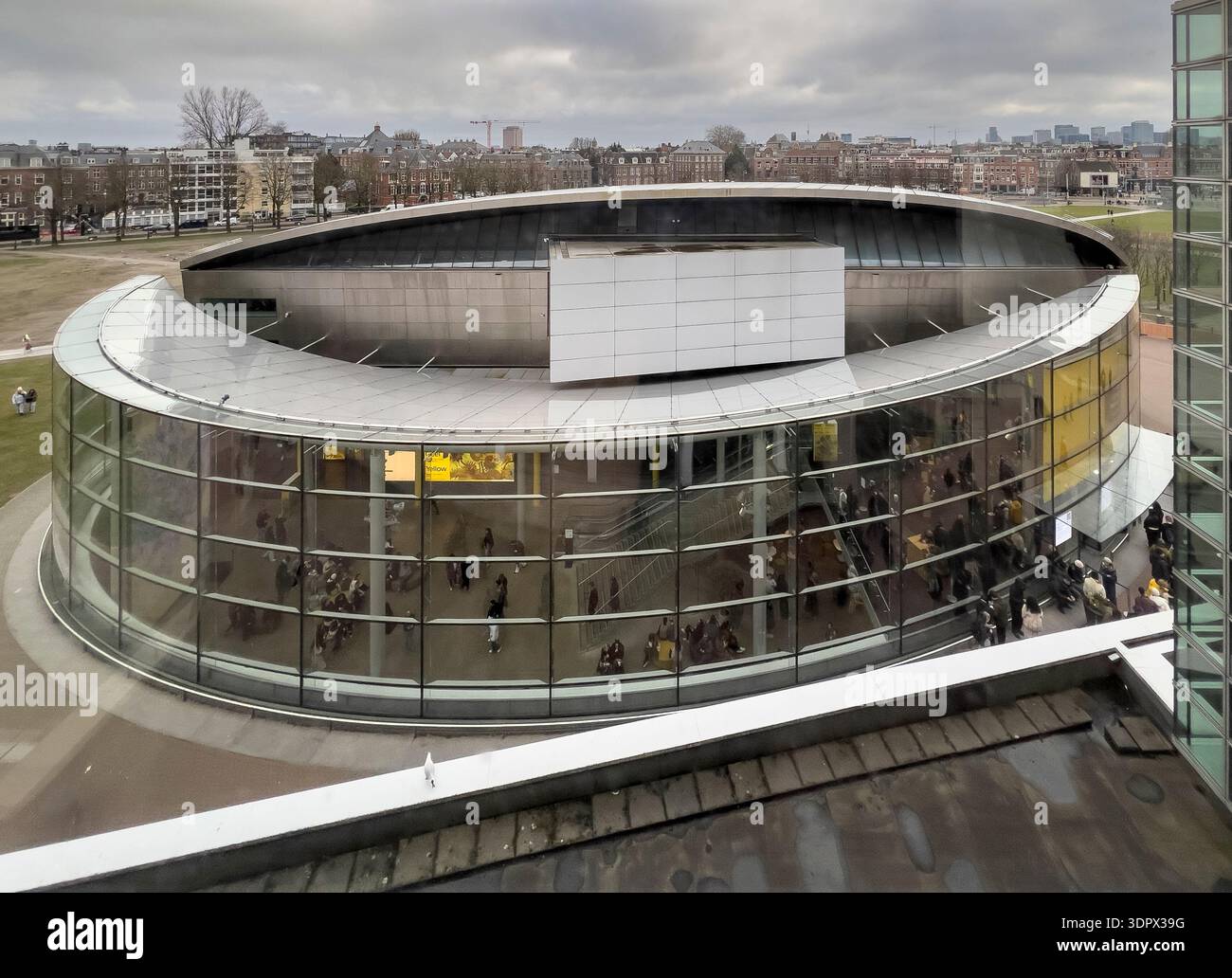Im Kurokawa-Flügel des Van Gogh-Museums in Amsterdam wurden große Wechselausstellungen gezeigt Stockfoto