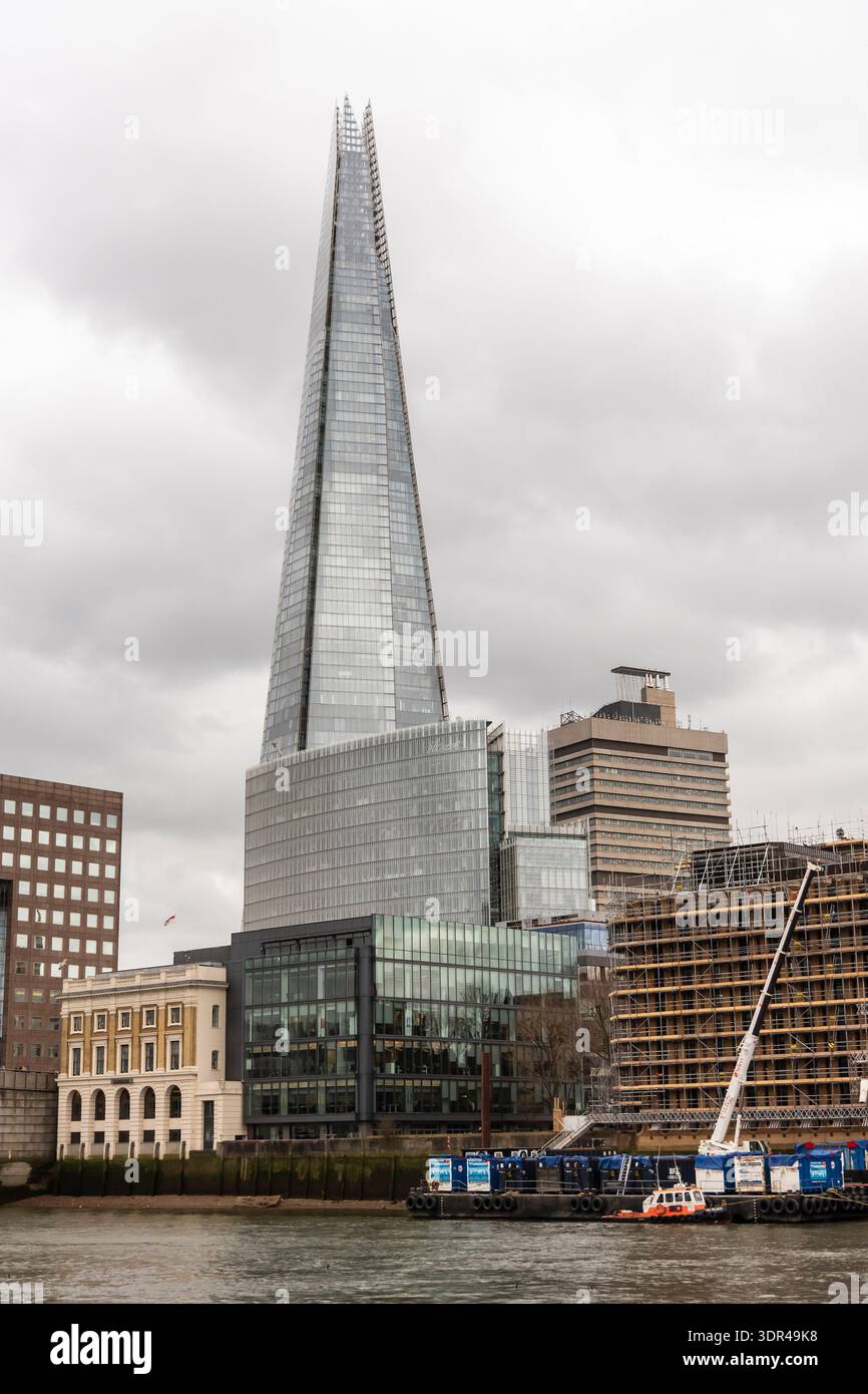 Blick auf die Scherbe aus der Themse, London, UK Stockfoto