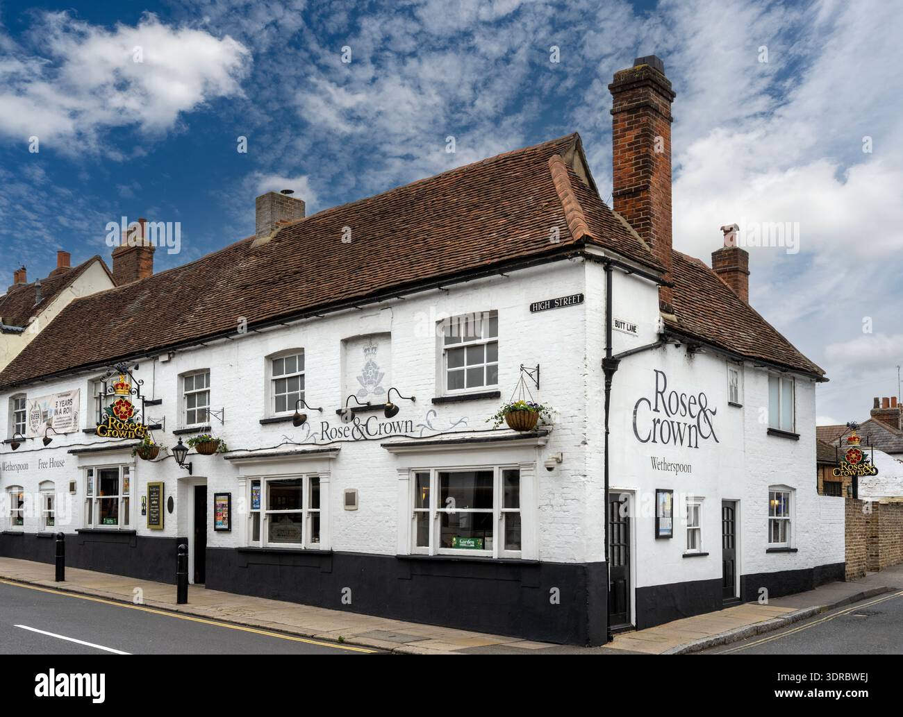Rose and Crown - Wetherspoon Public House - High Street, Maldon, Essex, England, Großbritannien Stockfoto