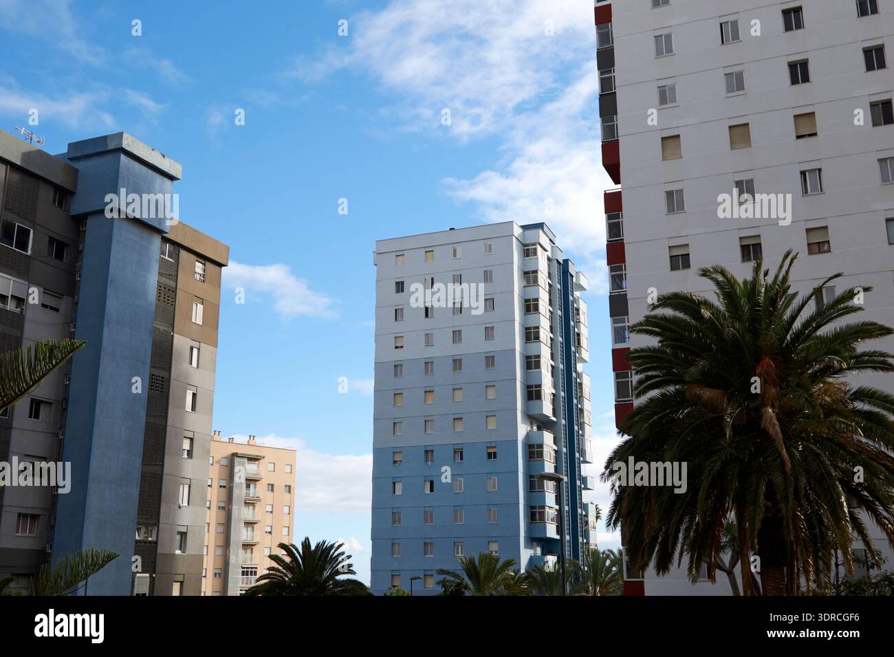 Hochhaus ehemaliger Sozialwohnungen miramar Bezirk santa cruz de teneriffa kanarische Inseln spanien Stockfoto