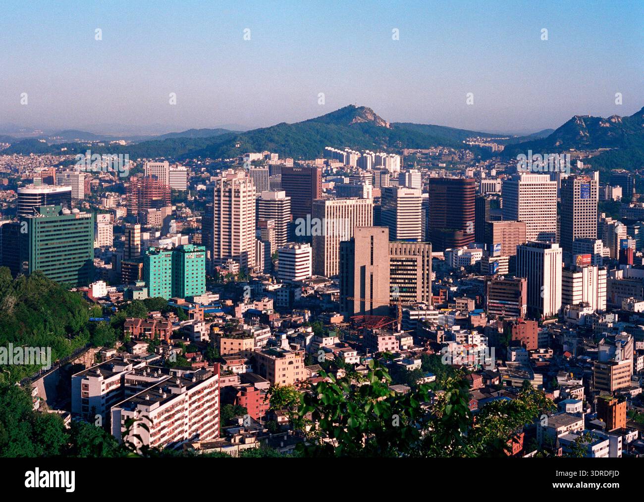 KOR , SUEDKOREA : Blick auf Seoul , Juli 1996 KOR , SÜDKOREA : Blick auf Seoul , Juli 1996 *** KOR , SUEDKOREA Blick auf Seoul , Juli 1996 KOR , SÜDKOREA Blick auf Seoul , Juli 1996 Stockfoto