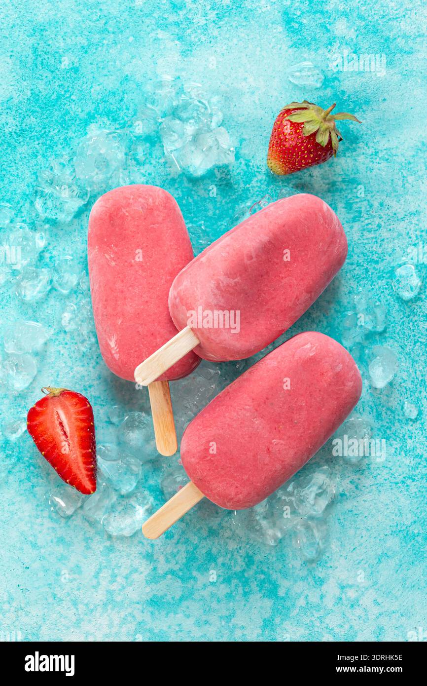 Cremige Beeren-Stiele Stockfoto