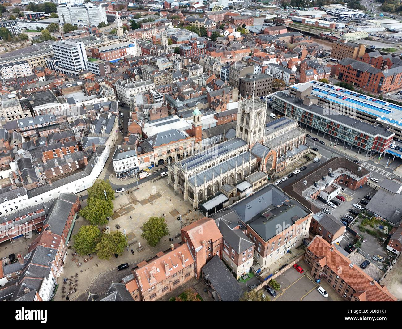 Hull Minster ist eine anglikanische Kirche im Zentrum von Hull. Die Kirche hieß Holy Trinity Church. East Riding of Yorkshire, England Stockfoto