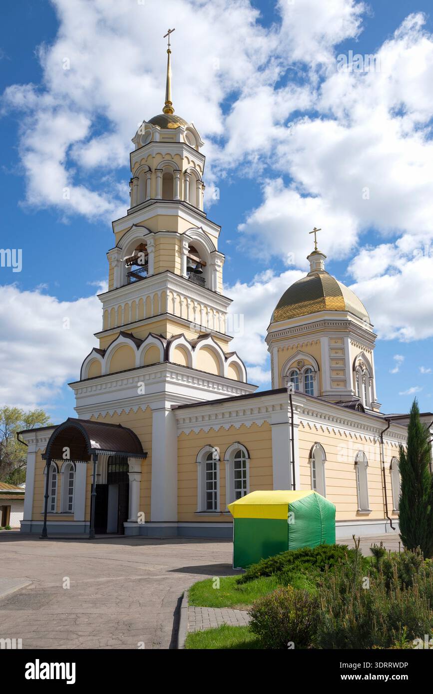 Die alte Kathedrale der Heiligen Dreifaltigkeit. Engels, Region Saratow. Russland Stockfoto