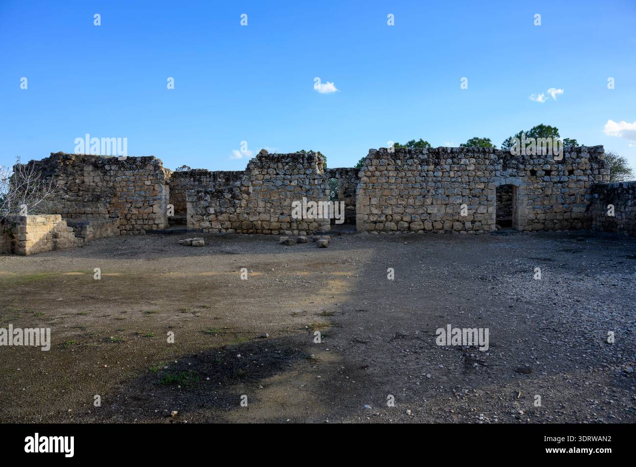 Horvat Yarda - Yarda Ruinen in Obergaliläa, Israel, sind die Überreste eines arabischen Herrenhauses, das Ende des 19. Jahrhunderts erbaut wurde. Das Land wurde von den J gekauft Stockfoto