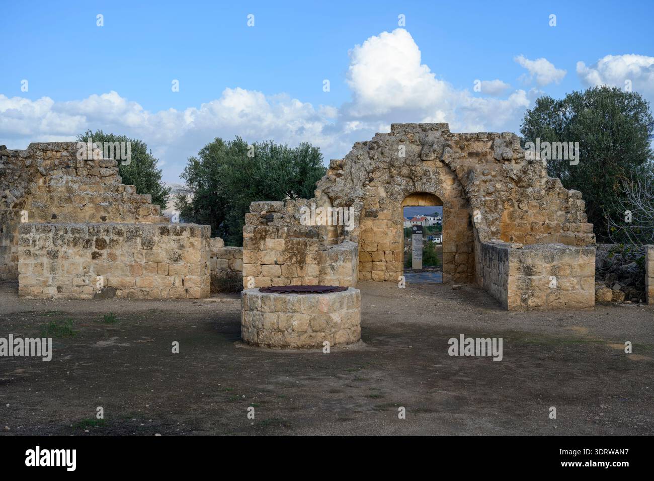 Horvat Yarda - Yarda Ruinen in Obergaliläa, Israel, sind die Überreste eines arabischen Herrenhauses, das Ende des 19. Jahrhunderts erbaut wurde. Das Land wurde von den J gekauft Stockfoto