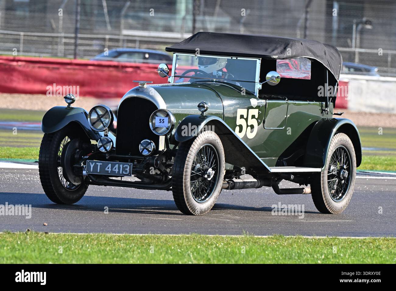 Simon Parker, Bentley 3-4½ Liter, 2026, sah den 70. Lauf der Pomeroy Trophy, sie begann 1952, sie enthält Autos aller Epochen und Typen, sie ist es Stockfoto