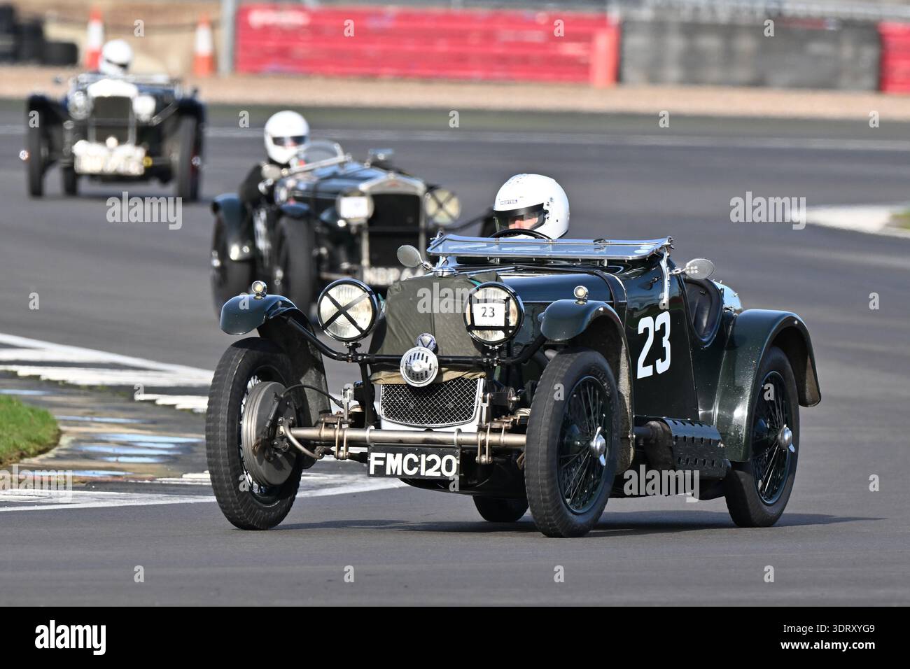 Andy Newbound, Frazer Nash Ulster 100, 2026 fand die 70. Austragung der Pomeroy Trophy statt, sie startete 1952, sie enthält Autos aller Epochen und Typen, Stockfoto