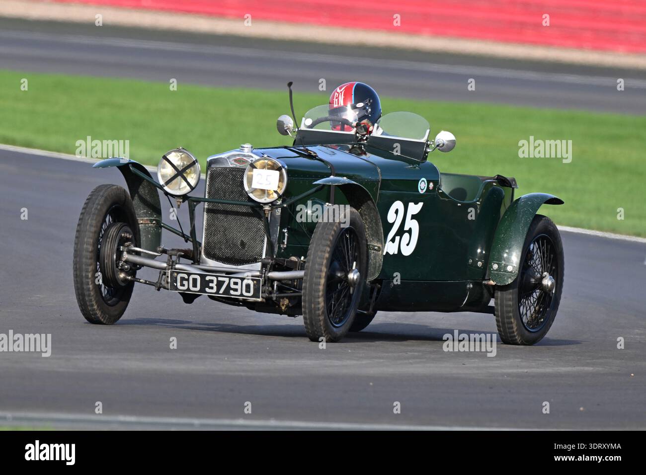 Archie Bullett, Frazer Nash Super Sports, 2026 fand die 70. Austragung der Pomeroy Trophy statt, die 1952 begann und mit Autos aller Epochen und Typen ausgestattet ist Stockfoto