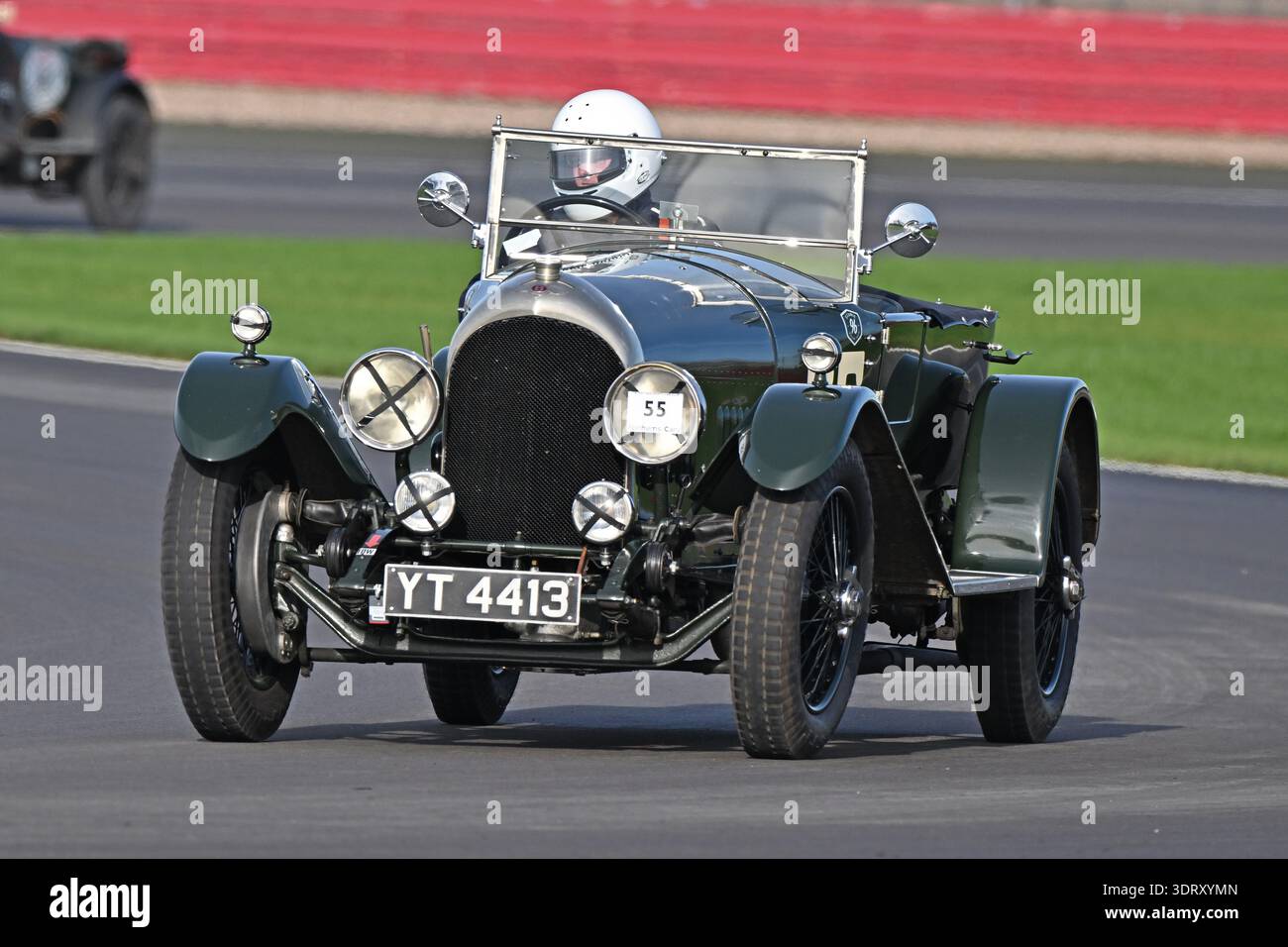 Simon Parker, Bentley 3-4½ Liter, 2026, sah den 70. Lauf der Pomeroy Trophy, sie begann 1952, sie enthält Autos aller Epochen und Typen, sie ist es Stockfoto