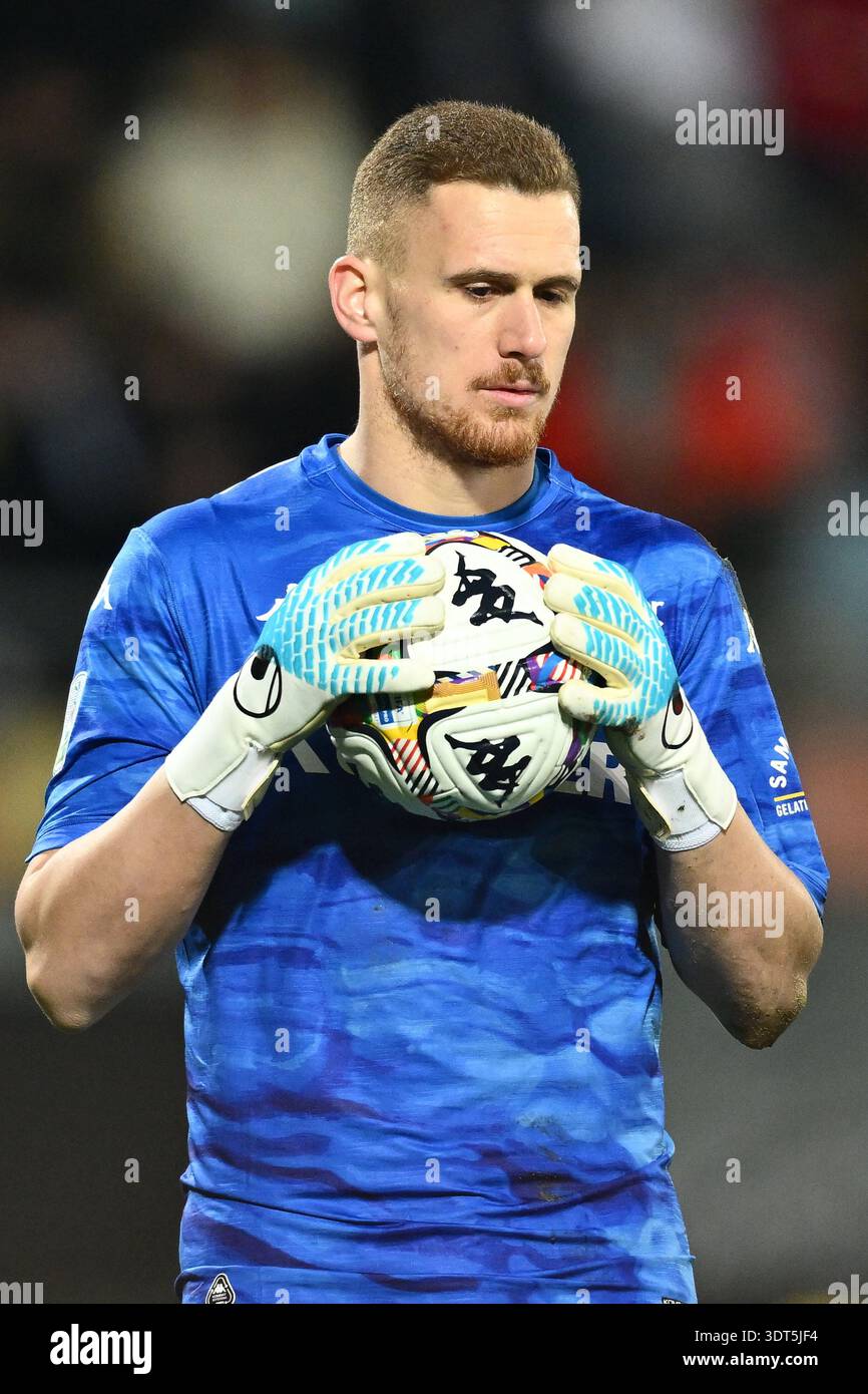 Andrea Fulignati von Empoli F.C. spielt am 26. Tag der Serie B Meisterschaft zwischen Frosinone Calcio und Empoli F.C. im Benito Stirpe Stadium am 20. Februar 2026 in Frosinone, Italien. Stockfoto