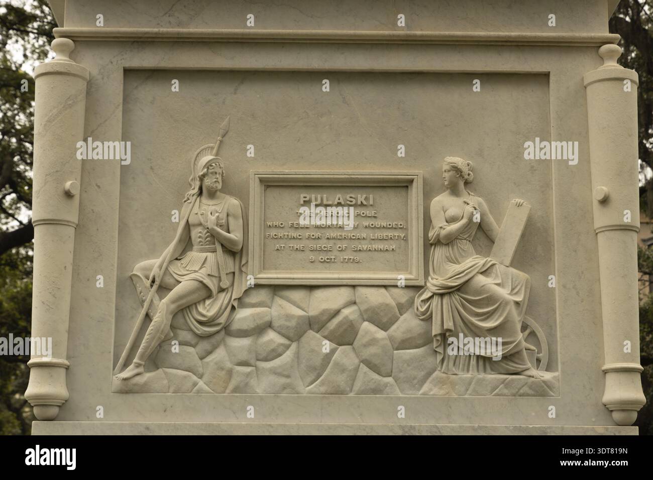 Relief am Pulaski-Denkmal in Savannah Stockfoto