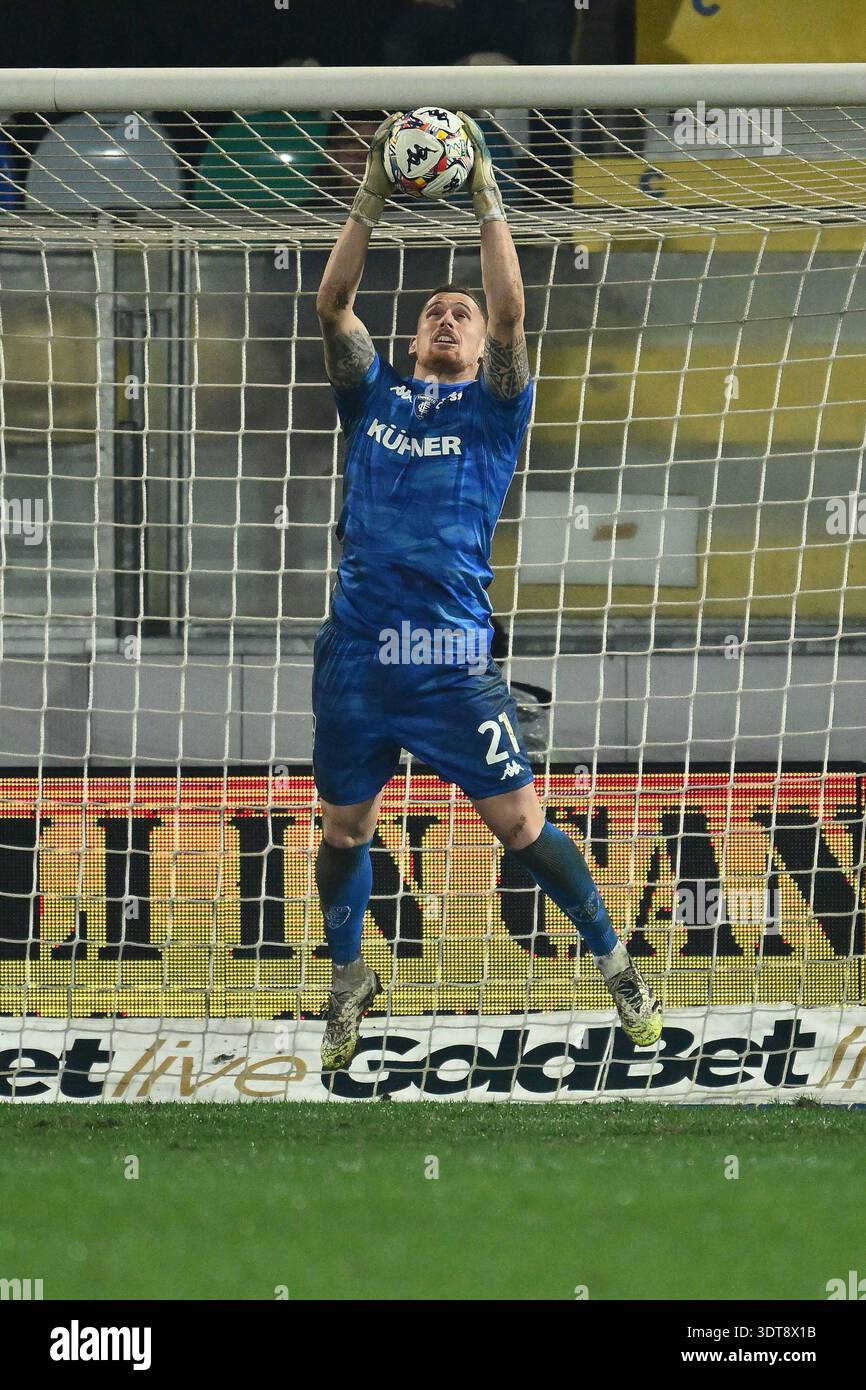 Andrea Fulignati von Empoli F.C. spielt am 26. Tag der Serie B Meisterschaft zwischen Frosinone Calcio und Empoli F.C. im Benito Stirpe Stadium am 20. Februar 2026 in Frosinone, Italien. Credit: Domenico Cippitelli/Alamy Live News Credit: Domenico Cippitelli/Alamy Live News Stockfoto