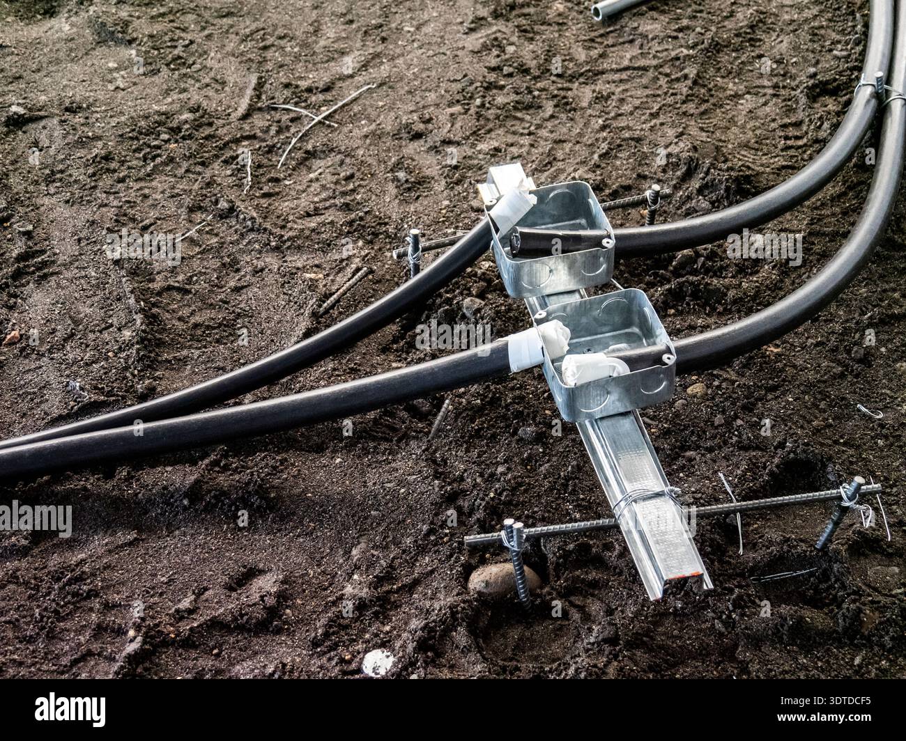 Elektroinstallationsgrundlagen für Industriebau Stockfoto