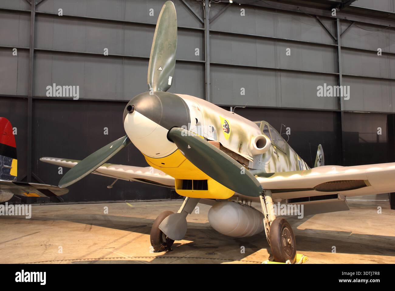 Messerschmitt Bf 109G-10 Jagdflugzeug aus dem Zweiten Weltkrieg im National Museum der United States Air Force, späte Kriegsvariante Stockfoto