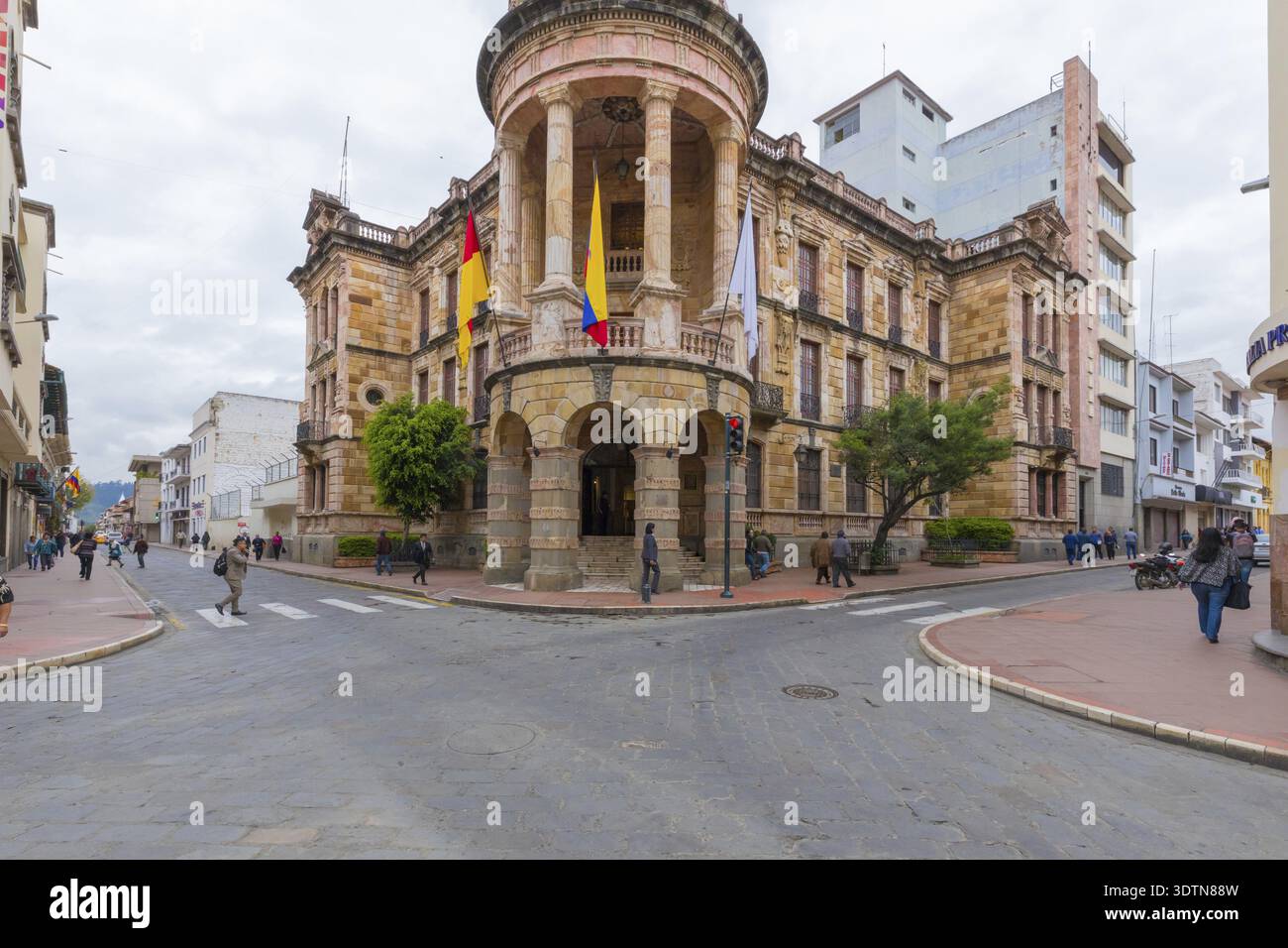 Cuenca Ecuador Mai 2018 dieses monumentale Gebäude aus dem Jahr 1929, das zum UNESCO-Weltkulturerbe erklärt wurde, ist das Rathaus Stockfoto