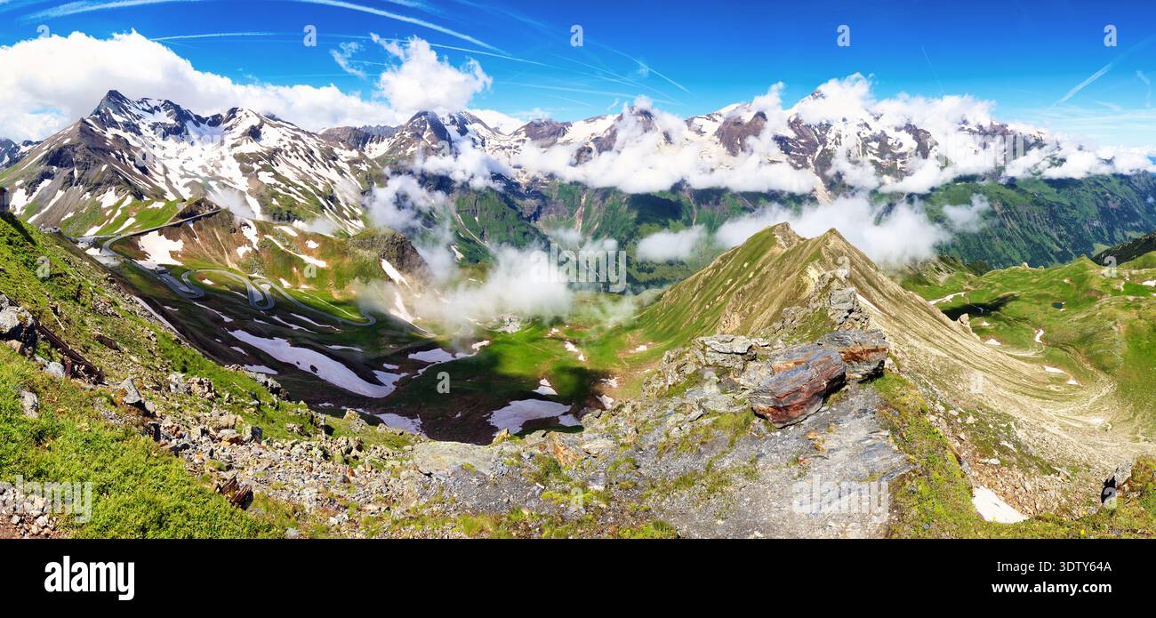 Berg Asphaltstraße Serpentin. Verwinkelte Großglockner Hochalpenstraße in Hohen Tauern, Österreich. Stockfoto