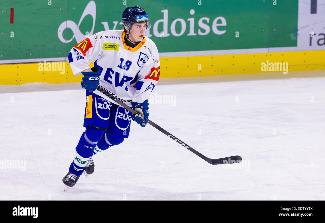Zürich, Schweiz, 11. Februar 2026: #18 Colin Lindemann, Stürmer U21-Elit Team EV Zug. (Foto: Andreas Haas/dieBildmanufaktur) Stockfoto