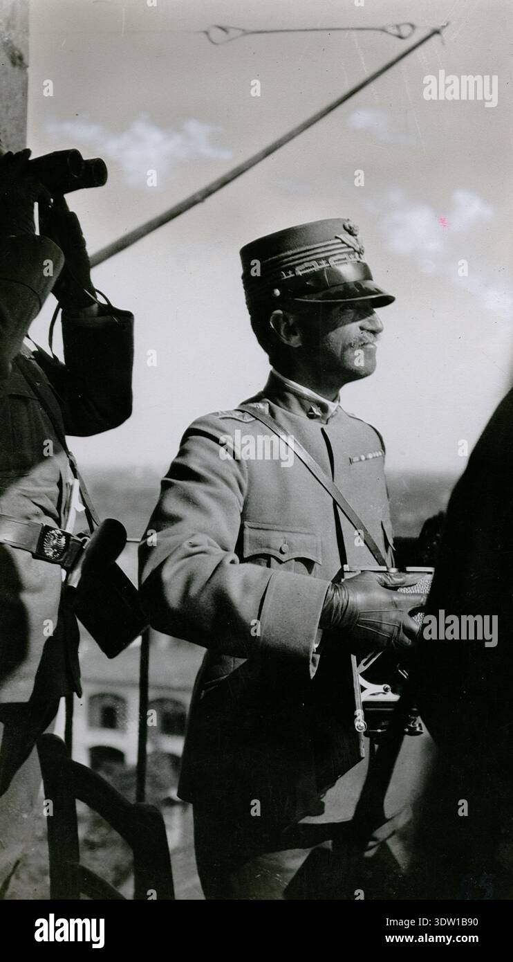 König Victor Emmanuel III. An der Front. Um 1915. Stockfoto