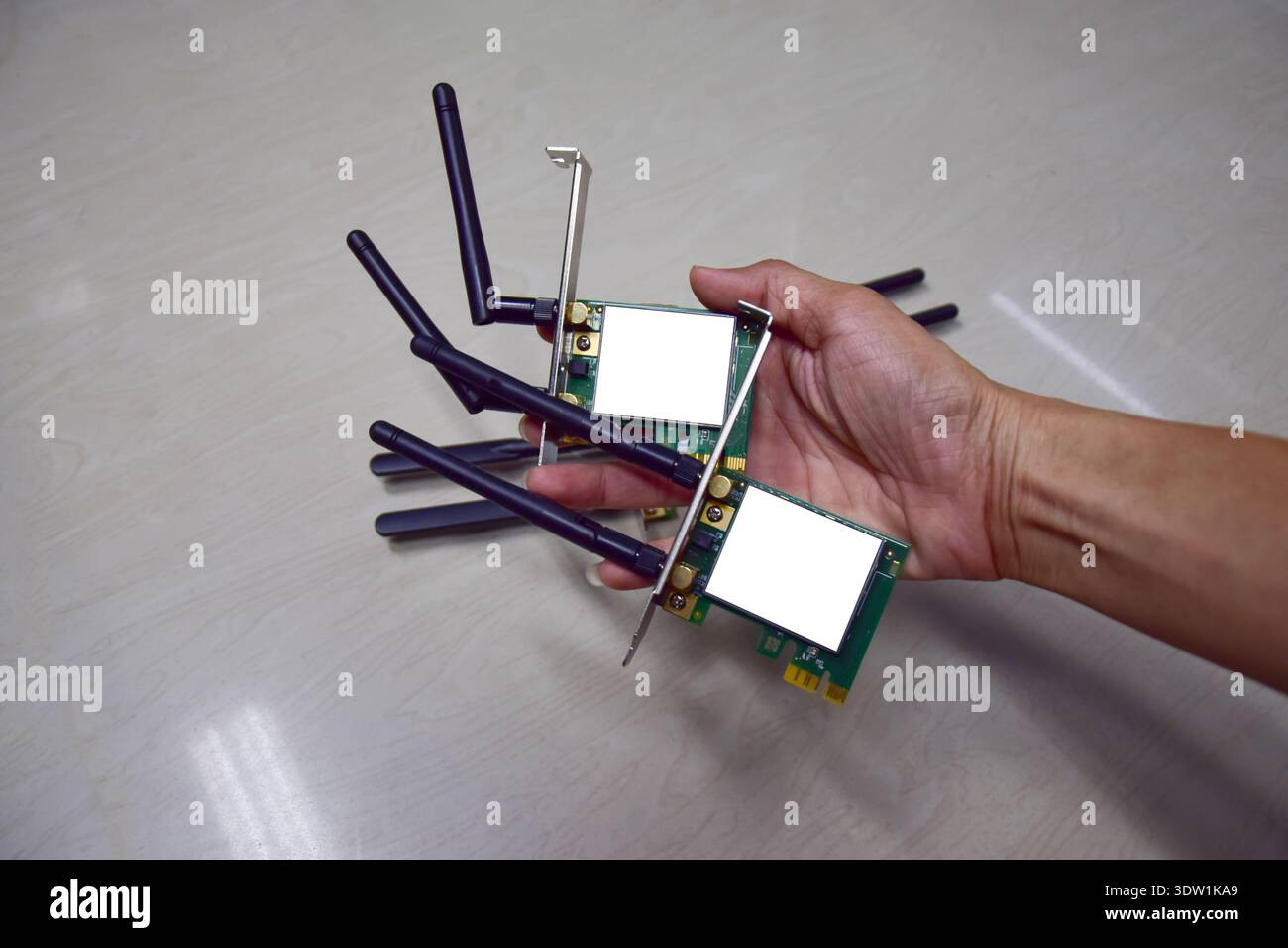 Hochgeschwindigkeits-PCIe-AC-Wi-Fi-Empfänger. Stockfoto
