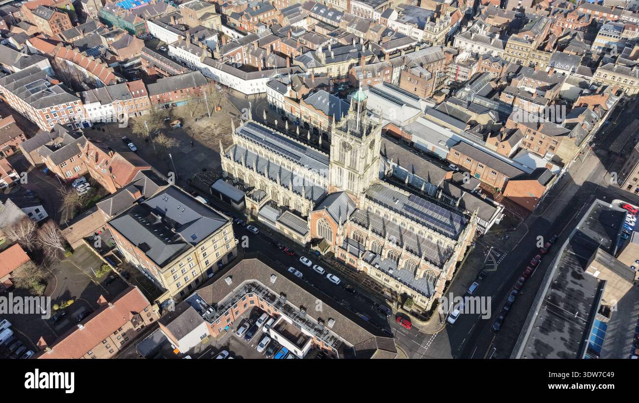 areal Views of Hull Minster ist eine anglikanische Kirche im Zentrum von Hull. Die Kirche hieß Holy Trinity Church. East Riding of Yorkshire, England Stockfoto