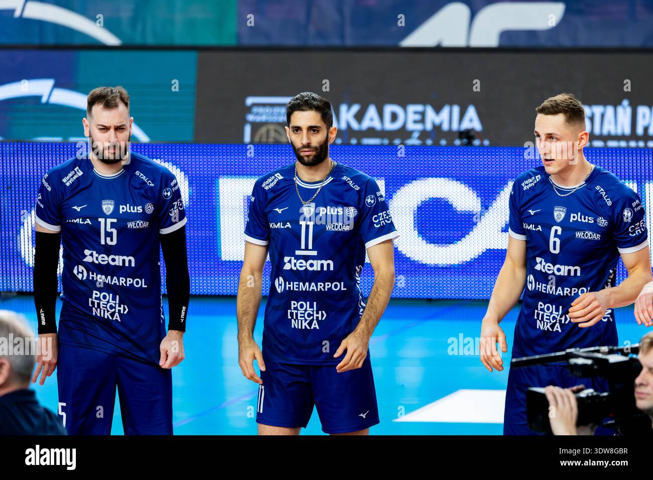 Warschau, Polen. Februar 2026. Polnische Volleyballliga zwischen PGE Projekt Warszawa und Steam Hemarpol Politechnika Częstochowa. Im Bild: Luciano De Cecco, Milad Ebadipour, Daniel Popiela; Steam Hemarpol Politechnika Częstochowska. Quelle: Bartlomiej Wisniewski/Cyberfocus/Alamy Live News Stockfoto