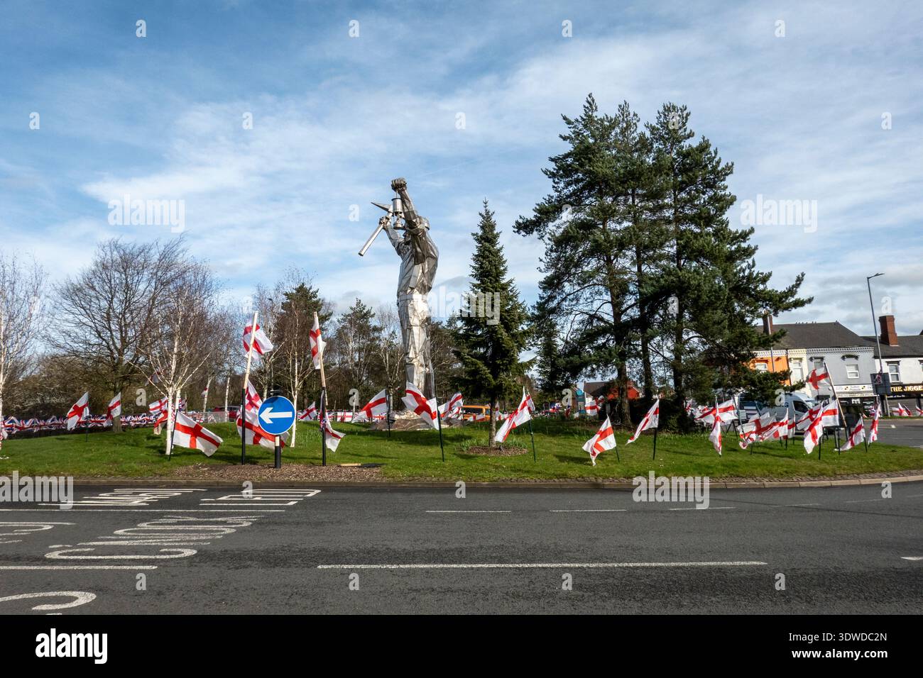 Erhöhen Sie die Farben, übermäßige Verwendung von Flaggen Sicherheitsbedenken auf Tin man Island, Brownhills Stockfoto
