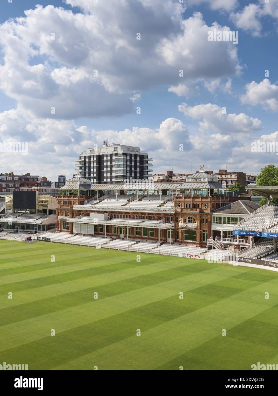 Viktorianische Pavillion, den Lords Cricket Ground, London, UK Stockfoto