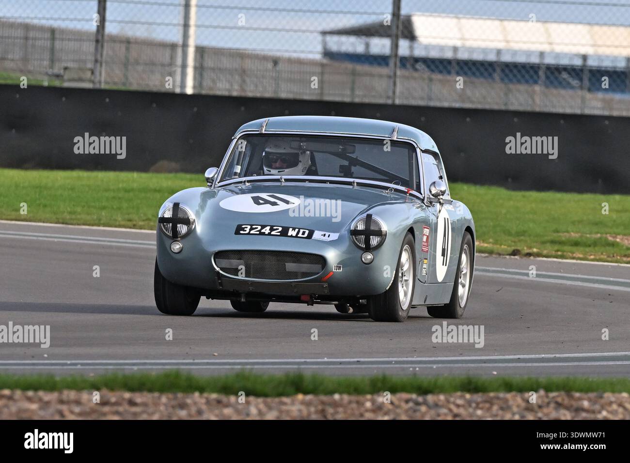 Brett Dillon, Sebring Sprite, 2026, sah die 70. Austragung der Pomeroy Trophy, sie begann 1952, sie enthält Autos aller Epochen und Typen, es ist der Stockfoto