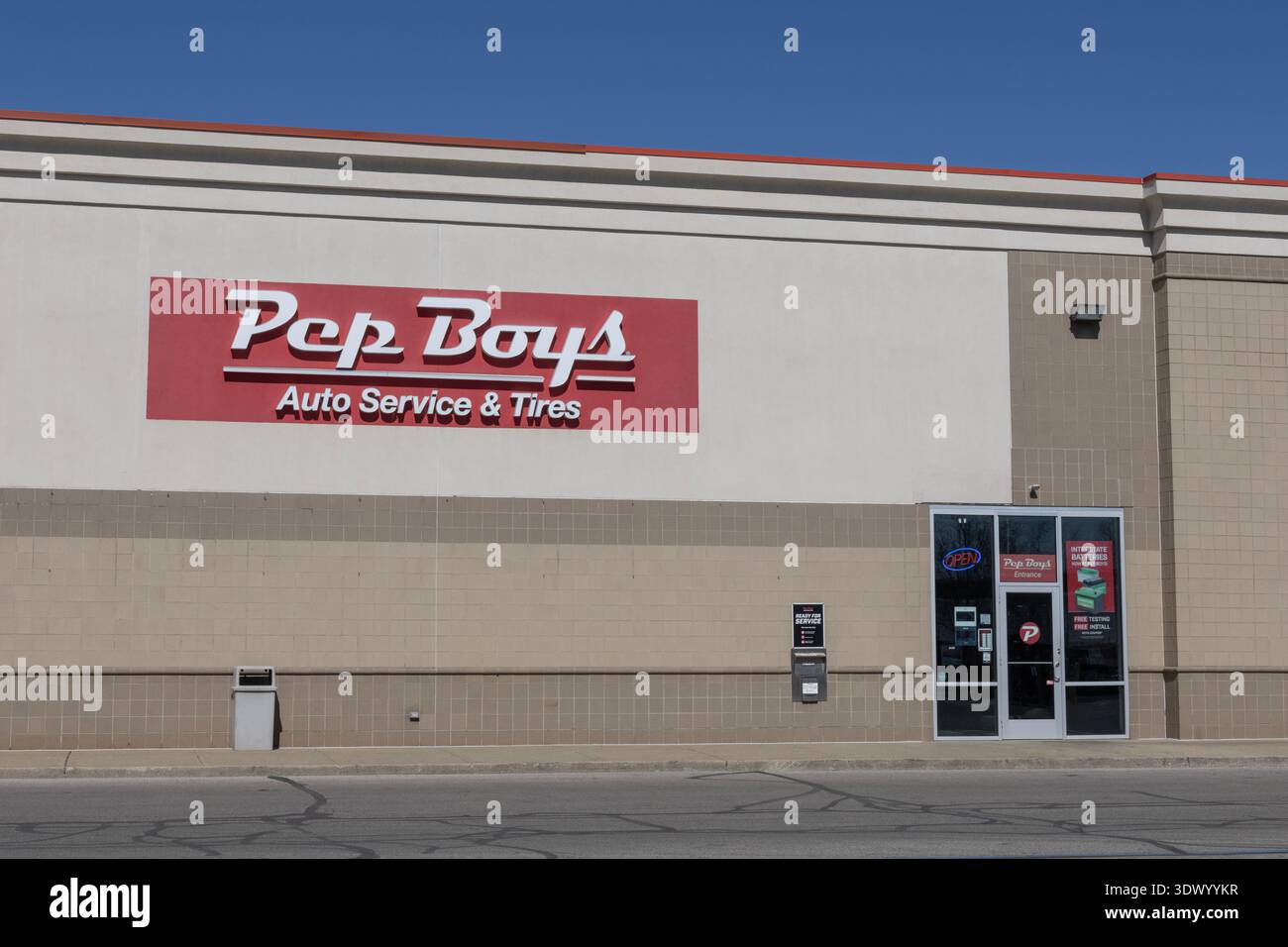 Indianapolis - 27. Februar 2026: PEP Boys Automotive Aftermarket Service Chain. PEP Boys ist eine Full-Service-Reifenkette für den Kfz-Aftermarket. Stockfoto