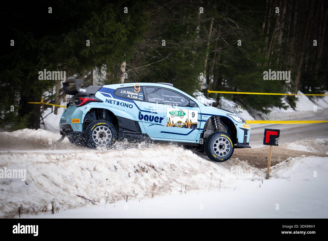 Dritte Runde der finnischen Rallye-Meisterschaft in Riihimäki. Joosep Ralf Nõgene und Aleks Lesk fahren das Lighygrey-Team. Stockfoto