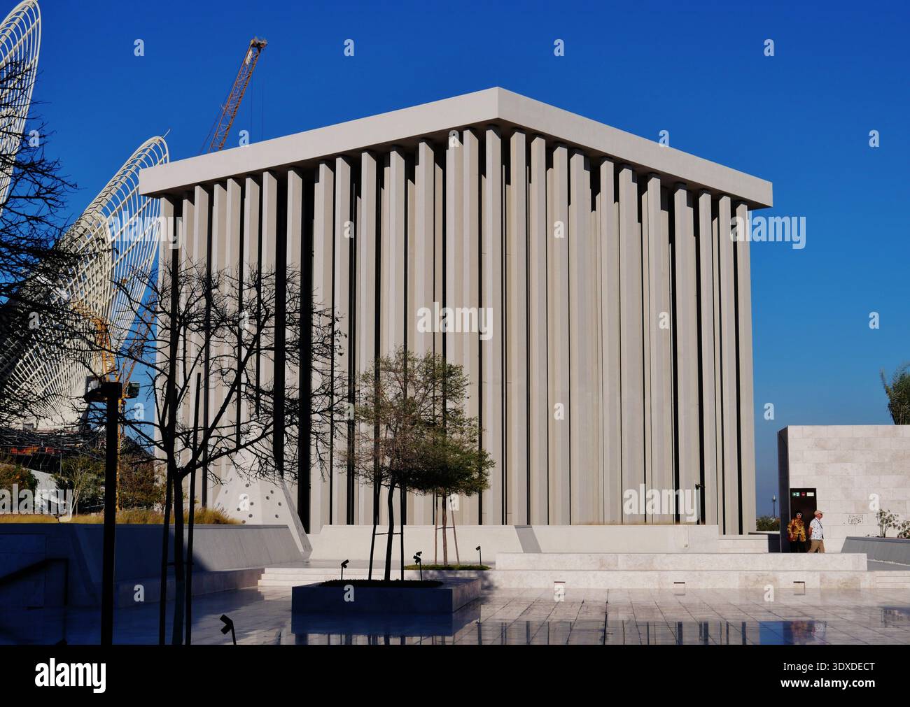Außenansicht der St. Francis Church im Abrahamic Family House, Abu Dhabi, Abu Dhabi Emirate, Vereinigte Arabische Emirate Stockfoto