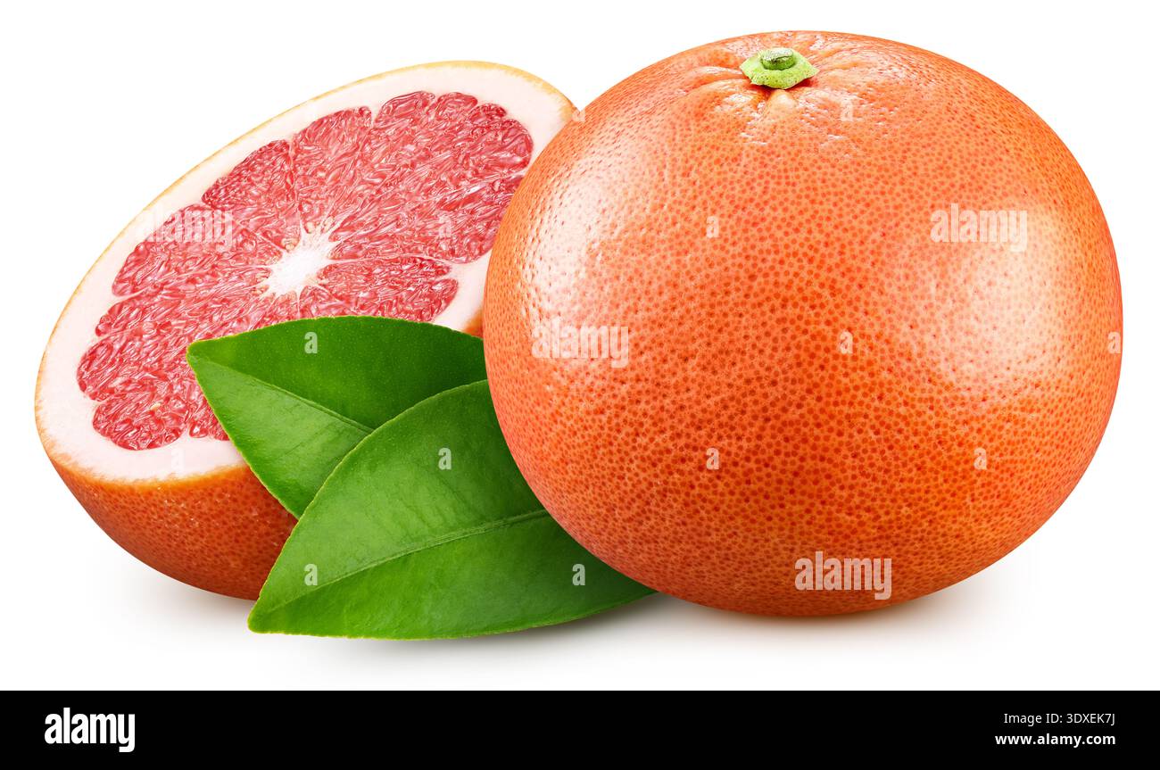 Grapefruit isoliert auf weißem Hintergrund. Probieren Sie Grapefruit mit Blatt. Volle Schärfentiefe mit Beschneidungspfad Stockfoto
