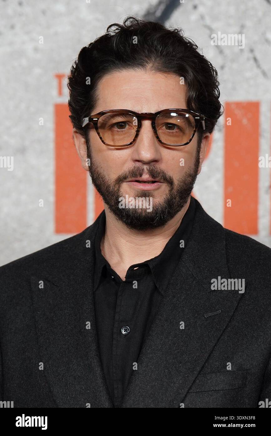 Ny. März 2026. John Magaro at Arrivals for THE BRIDE Premiere, Frederick P. Rose Hall, Jazz im Lincoln Center, New York, NY, 03. März 2026. Quelle: Kristin Callahan/Everett Collection/Alamy Live News Stockfoto