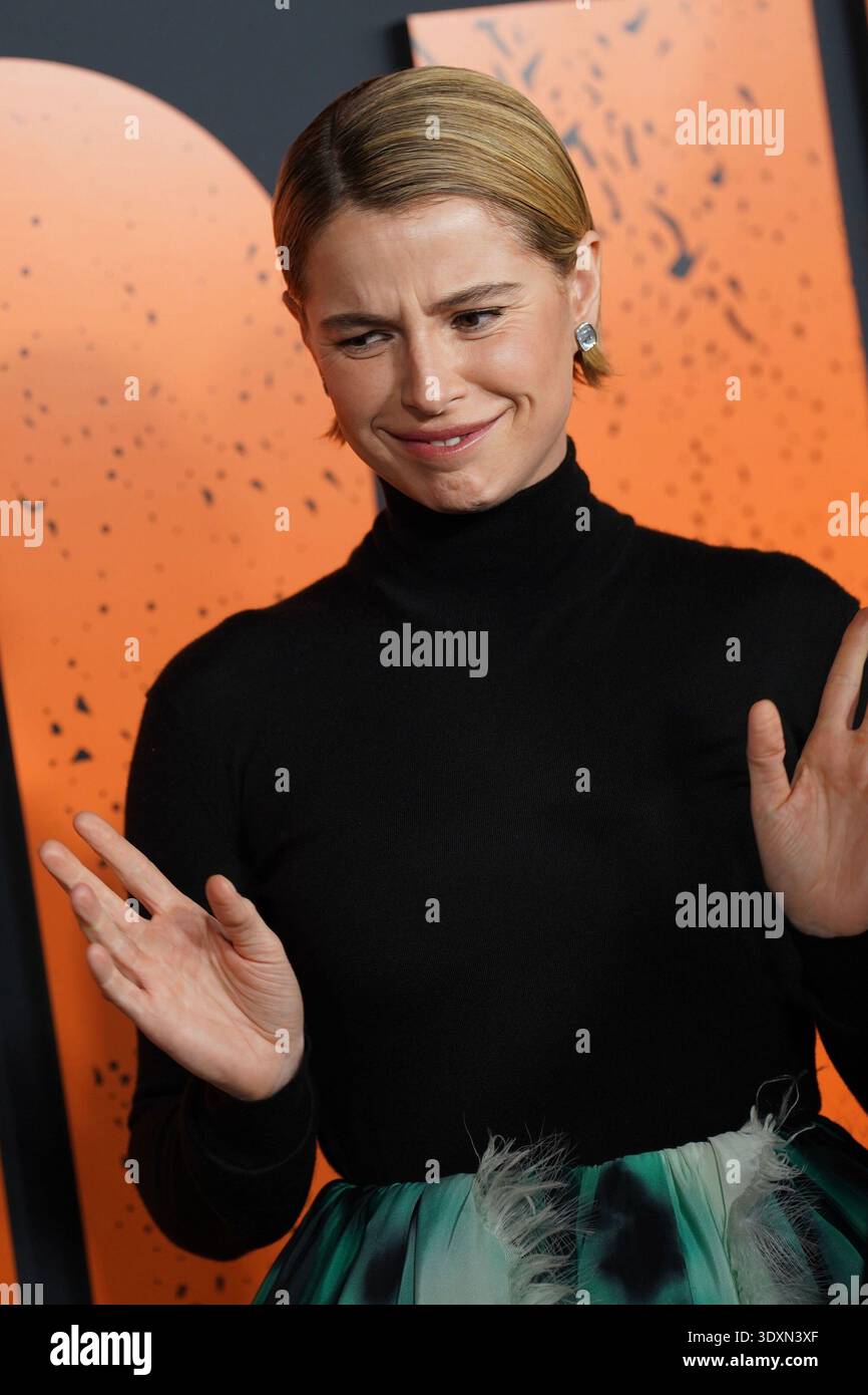 Ny. März 2026. Jessie Buckley at Arrivals for THE BRIDE Premiere, Frederick P. Rose Hall, Jazz im Lincoln Center, New York, NY, 03. März 2026. Quelle: Kristin Callahan/Everett Collection/Alamy Live News Stockfoto