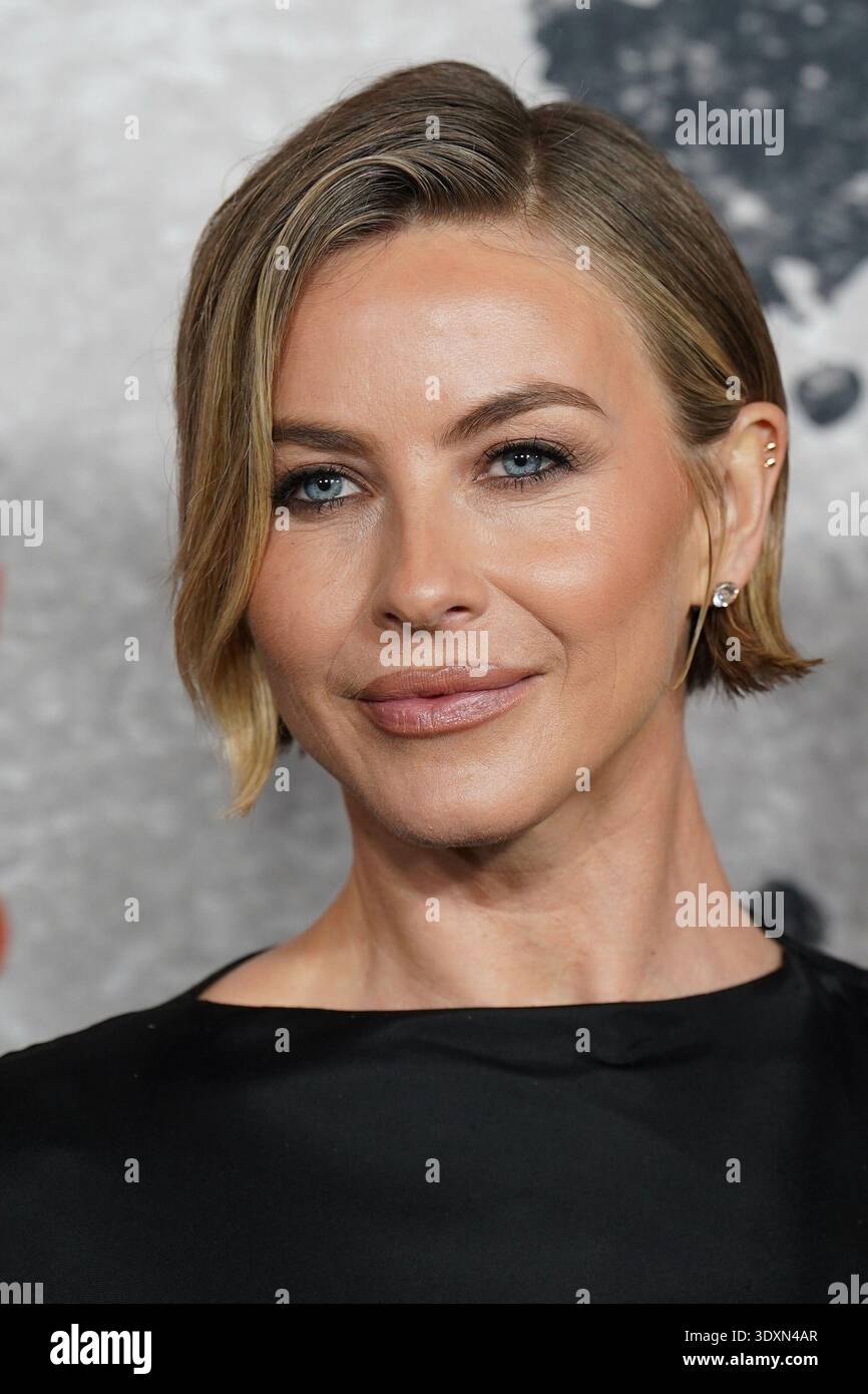 Ny. März 2026. Jessie Buckley at Arrivals for THE BRIDE Premiere, Frederick P. Rose Hall, Jazz im Lincoln Center, New York, NY, 03. März 2026. Quelle: Kristin Callahan/Everett Collection/Alamy Live News Stockfoto