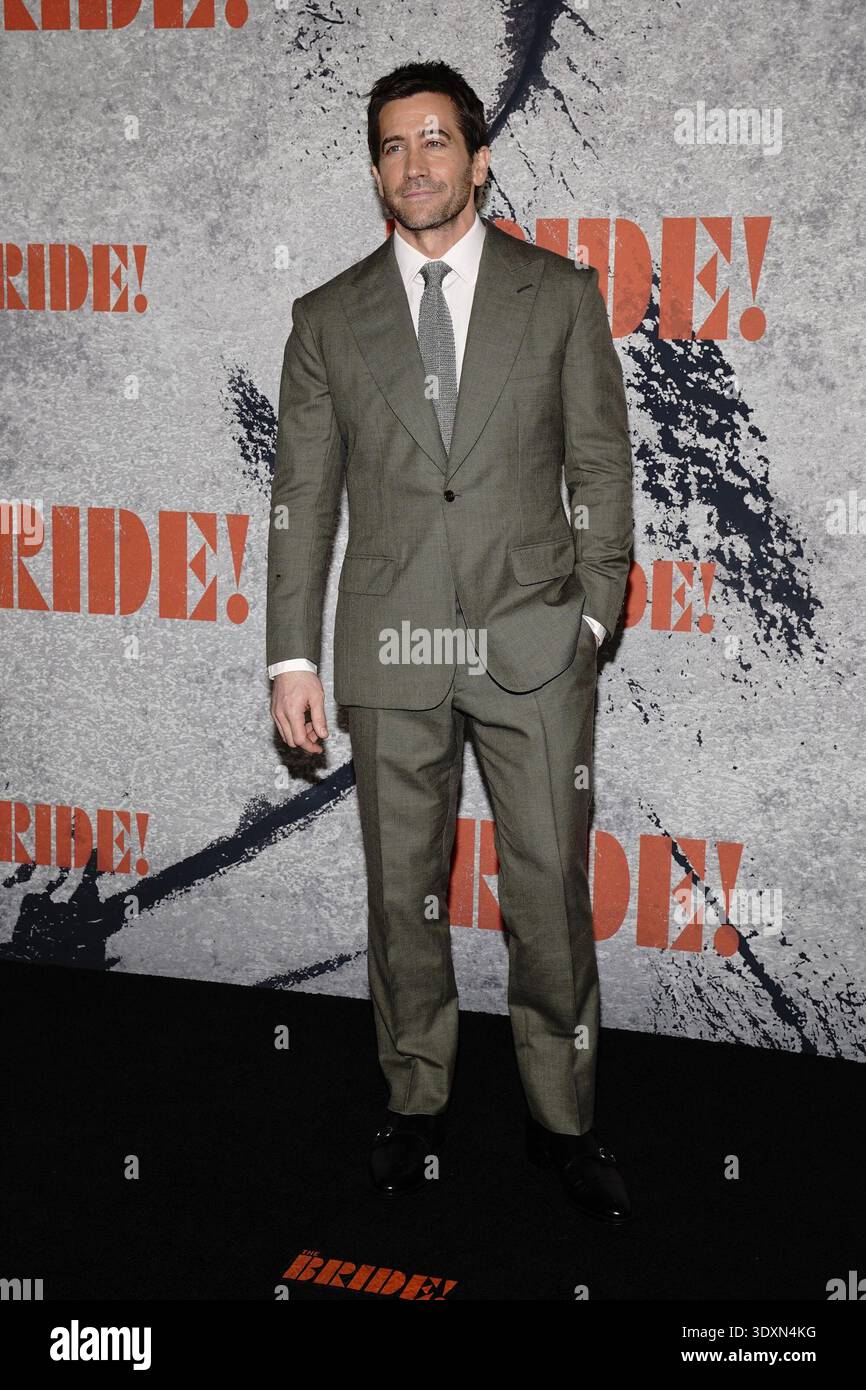 Ny. März 2026. Jake Gyllenhaal at Arrivals for THE BRIDE Premiere, Frederick P. Rose Hall, Jazz im Lincoln Center, New York, NY, 03. März 2026. Quelle: Kristin Callahan/Everett Collection/Alamy Live News Stockfoto